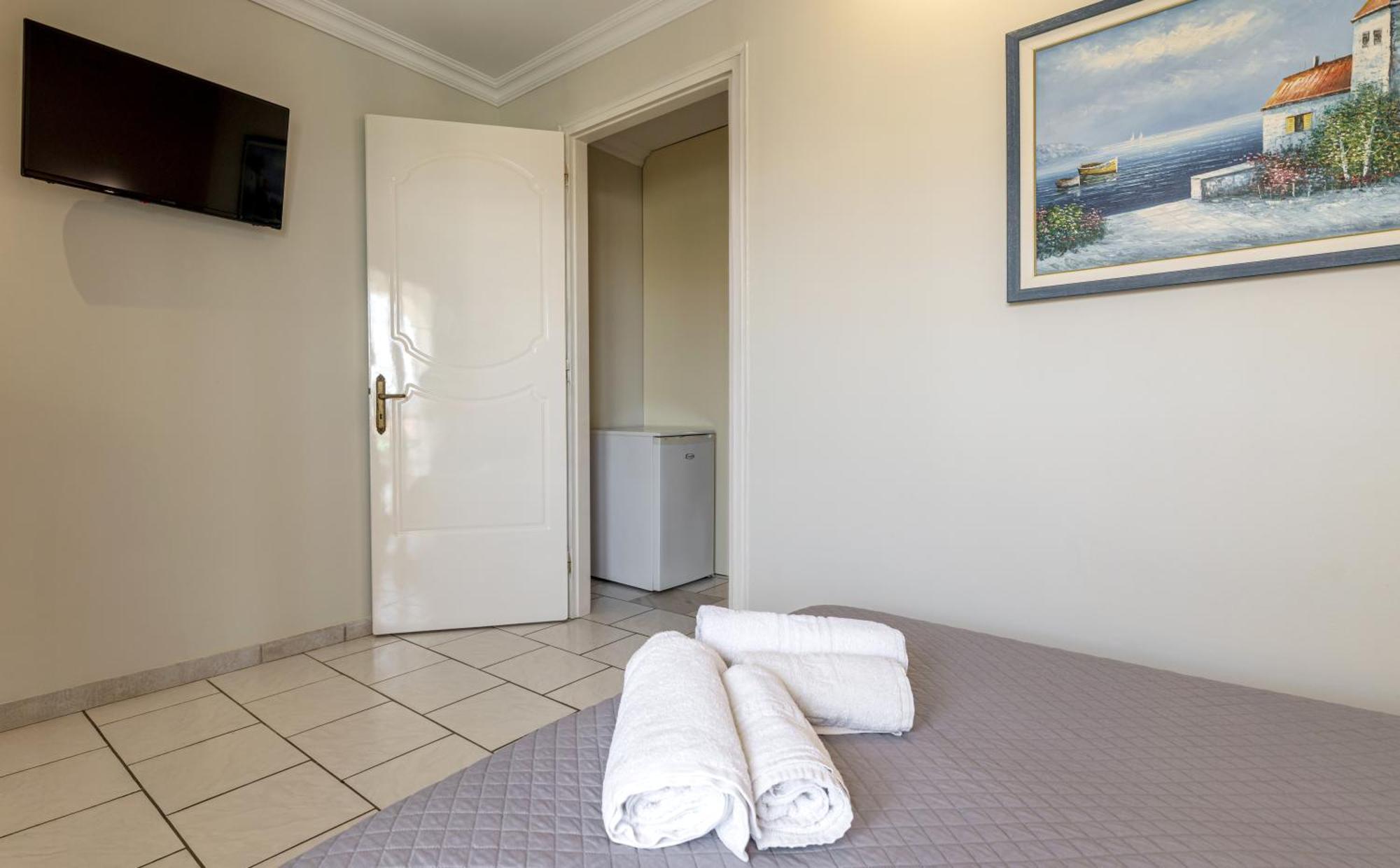 Sofia'S Hotel Kalamákion Dış mekan fotoğraf