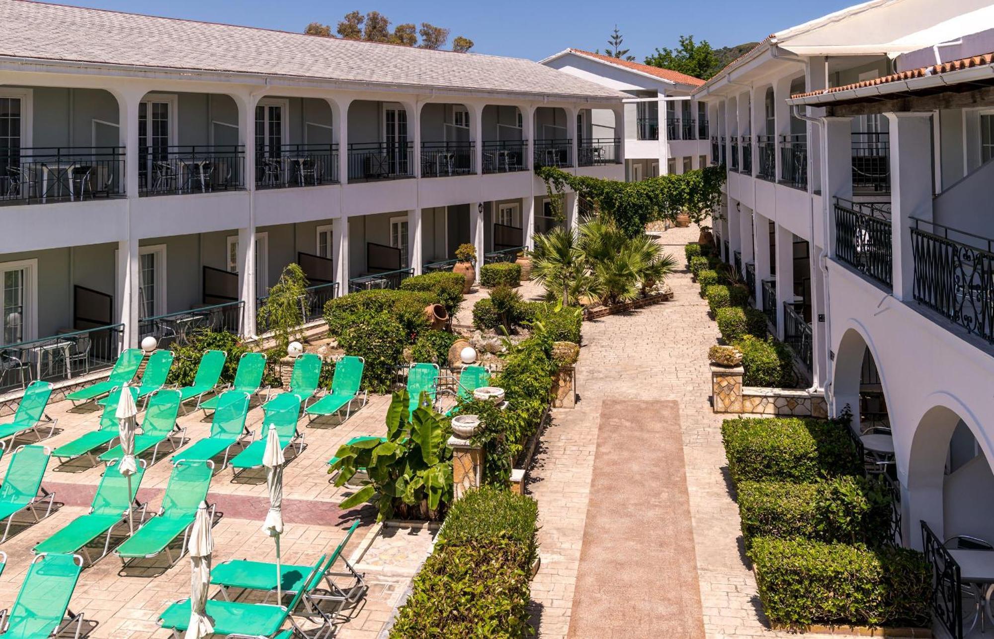 Sofia'S Hotel Kalamákion Dış mekan fotoğraf