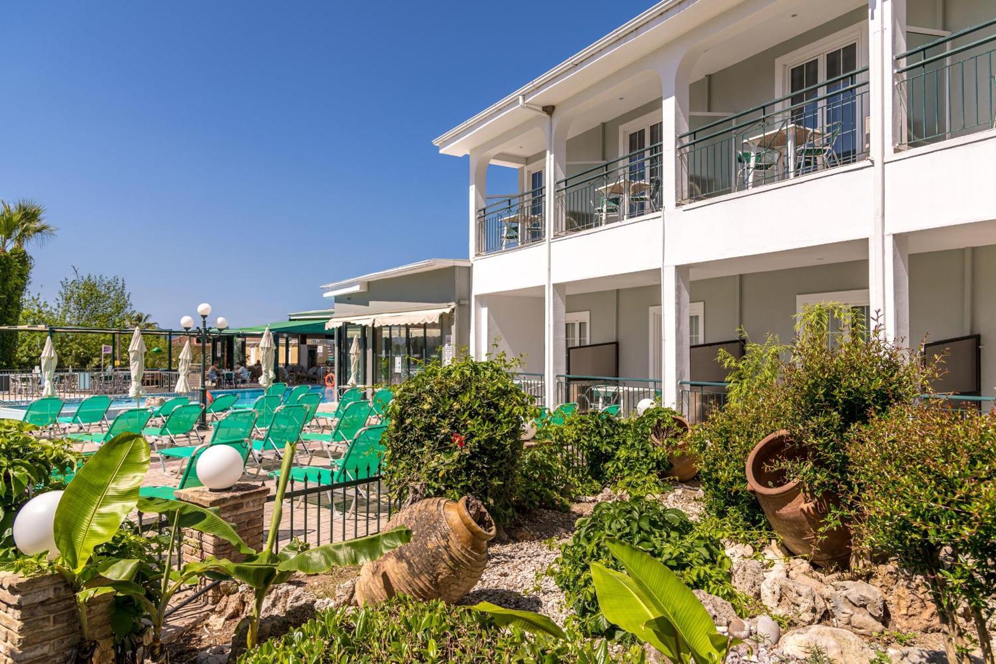 Sofia'S Hotel Kalamákion Dış mekan fotoğraf