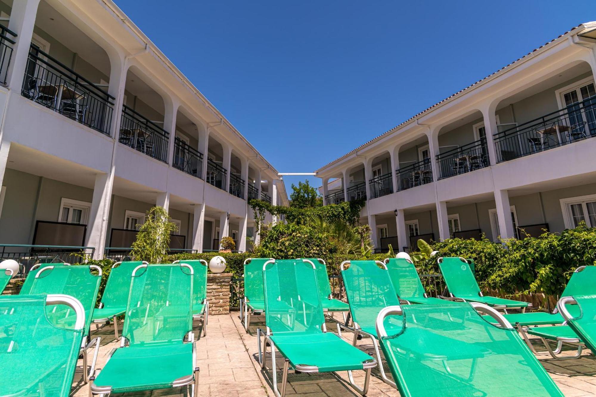 Sofia'S Hotel Kalamákion Dış mekan fotoğraf